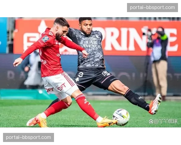 爆冷结束，布雷斯特0-1不敌副班长梅斯，争冠希望受挫