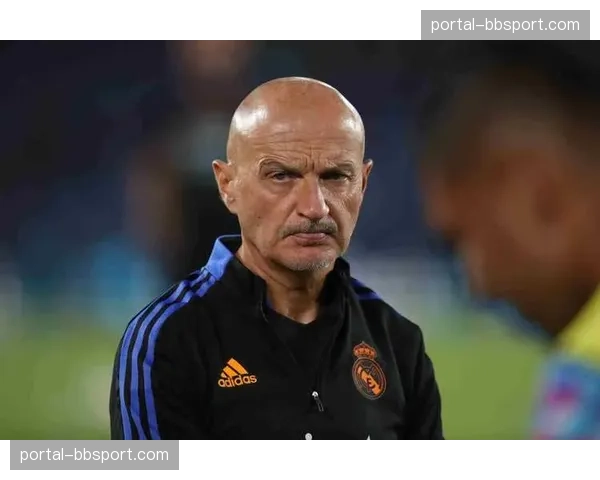 著名体能教练平图斯离开皇马，其高强度训练法曾引发足坛革命